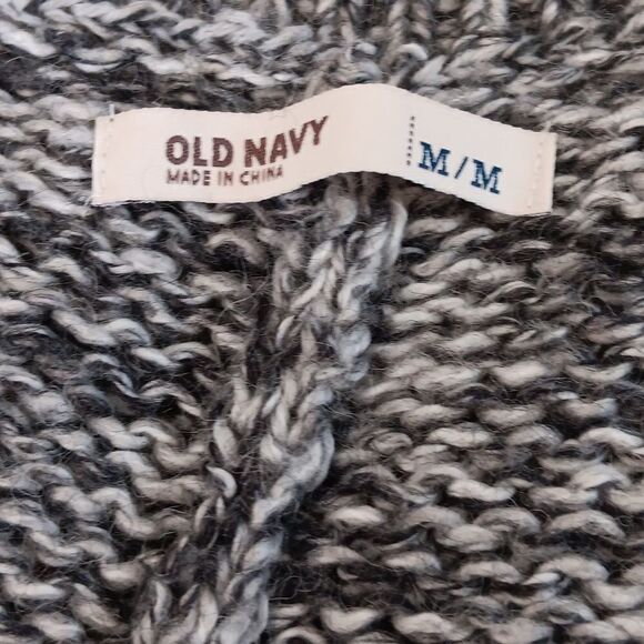 Old Navy Wrap Front Cardigan - Picture 6 of 8